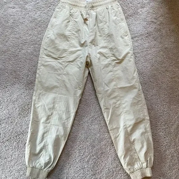 NWT Wilo The Label Parachute Pants - Picture 2 of 4